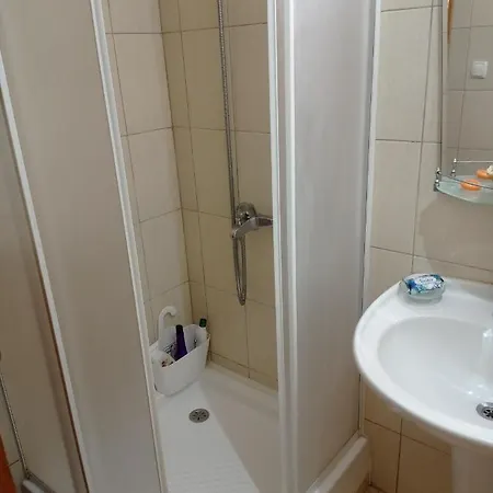 Apartament Манастира