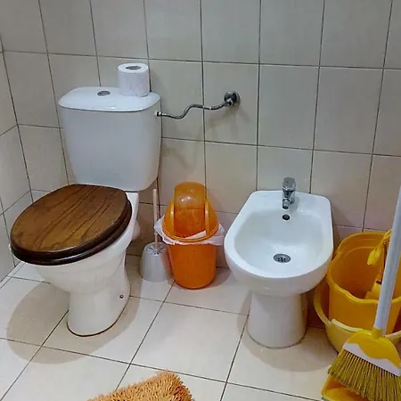 Apartament Манастира